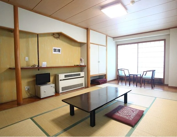 おおるり荘（閉館しました）