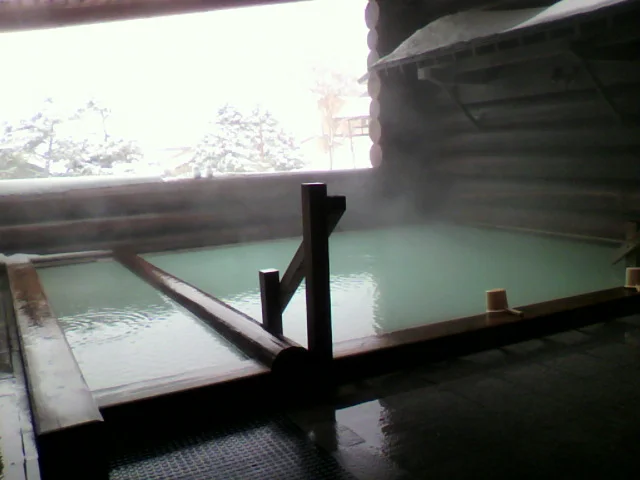 白鐡の湯 万座亭（はくてつのゆ）