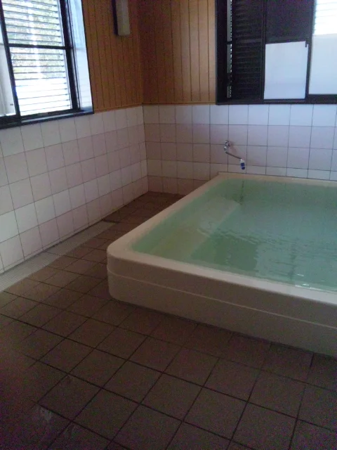 横壁温泉 白岩の湯(閉館しました)