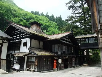 法師温泉 長寿館