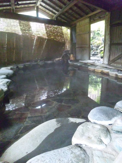 鹿覗キセキノ湯 つるや(旧 四万温泉 鹿覗きの湯鶴屋)