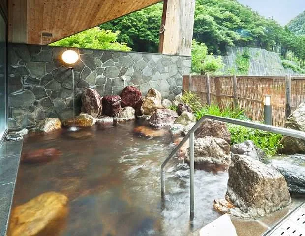 浜平温泉 しおじの湯
