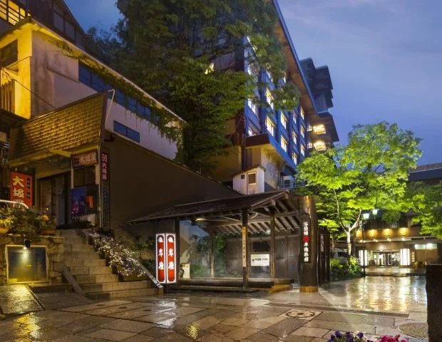 岸権旅館
