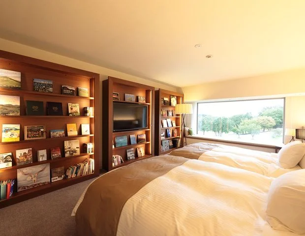 THE CLUB golf village