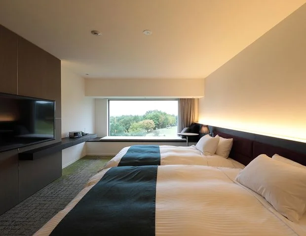 THE CLUB golf village