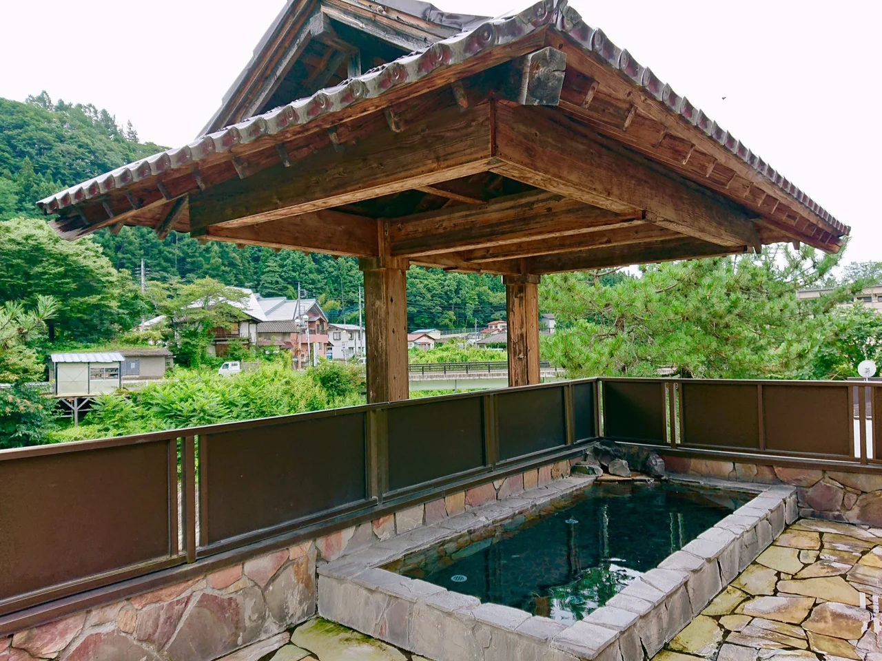 湯元　千代田館