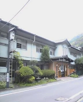 長静館