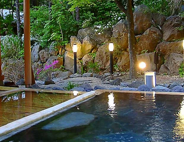 鍾寿館