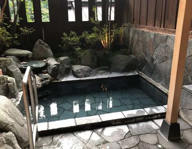 四万温泉 柏屋旅館