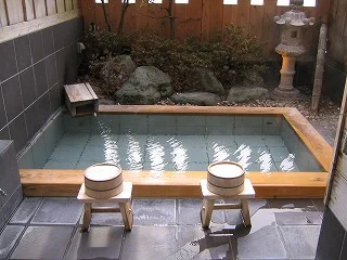 四万温泉 柏屋旅館