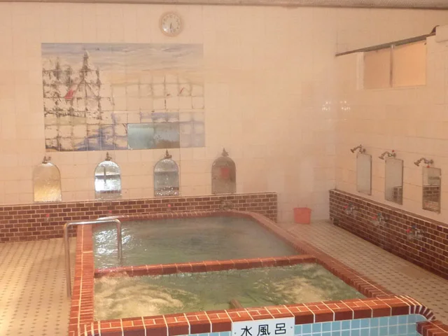 鶴の湯