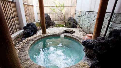 四季倶楽部 アイソネット草津 - 群馬県