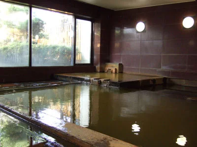 温泉宿 塚越屋七兵衛（旧 伊香保ガーデン）