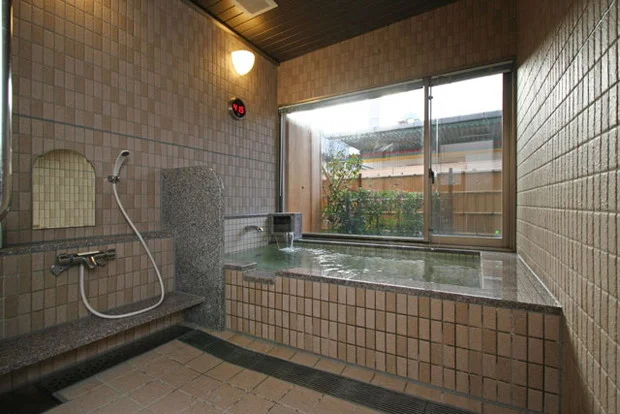 小野上温泉センター「 ハタの湯 」（旧　小野上温泉 さちのゆ）