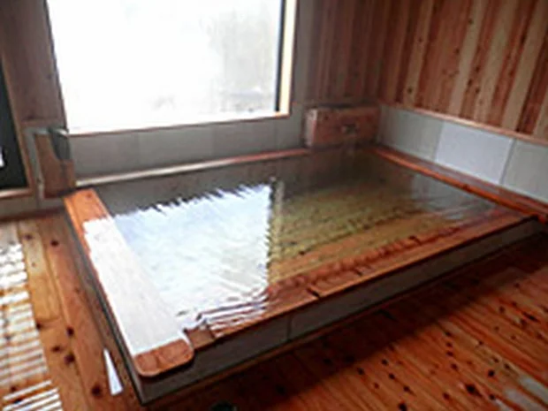 湯の小屋温泉 源流の湯 湯元館