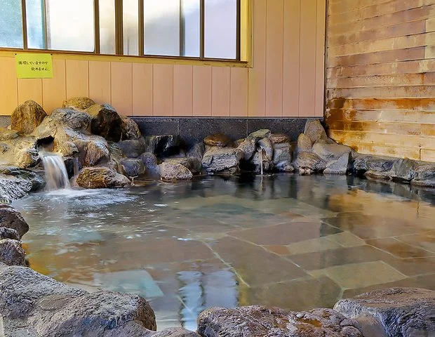 月居温泉滝見の湯