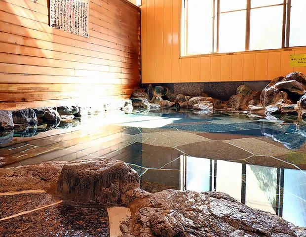 月居温泉滝見の湯