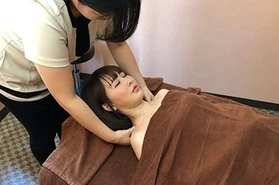 リラクゼーション・岩盤浴1