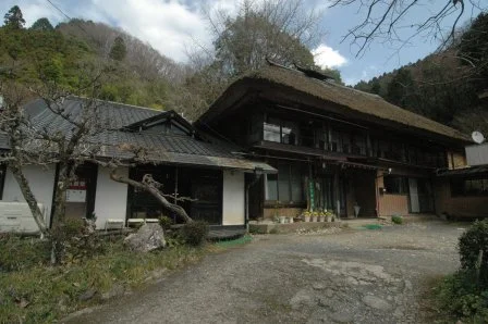 横川温泉 湯本巴屋旅館