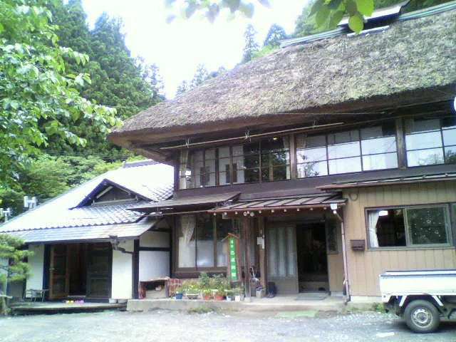 横川温泉 湯本巴屋旅館