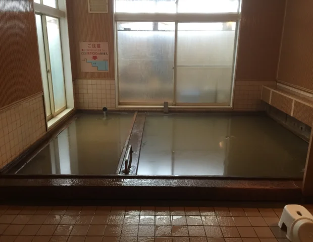 二股らぢうむ温泉
