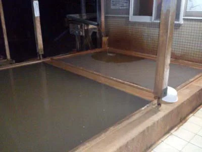 二股らぢうむ温泉
