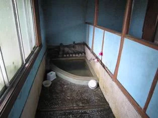 岩塙鉱泉 井筒屋(閉館しました)