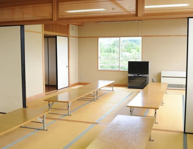 鉾田市老人福祉センターともえ荘