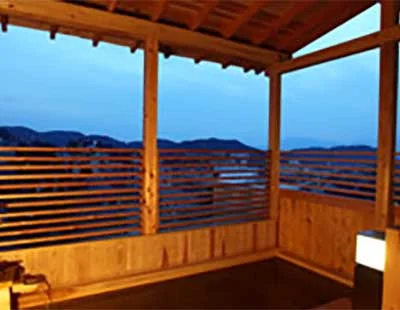 一茶のこみち 美湯の宿（旧　美湯の宿湯田中ビューホテル）