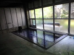 霊泉寺温泉共同浴場