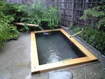 三水館