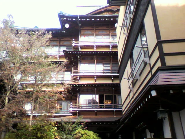 歴史の宿 金具屋