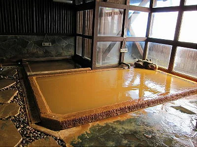楽養館