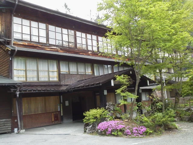泡の湯旅館