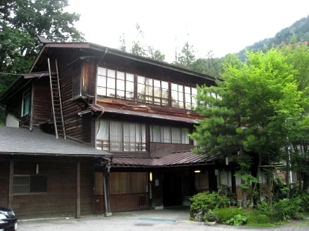 泡の湯旅館