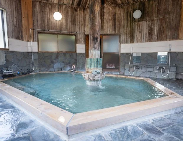 白馬八方温泉 郷の湯（さとのゆ）