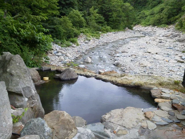 秋山郷 雄川閣
