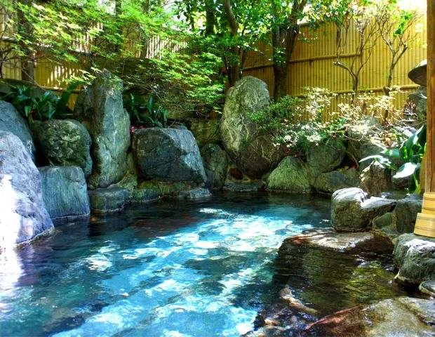 旅館 奴