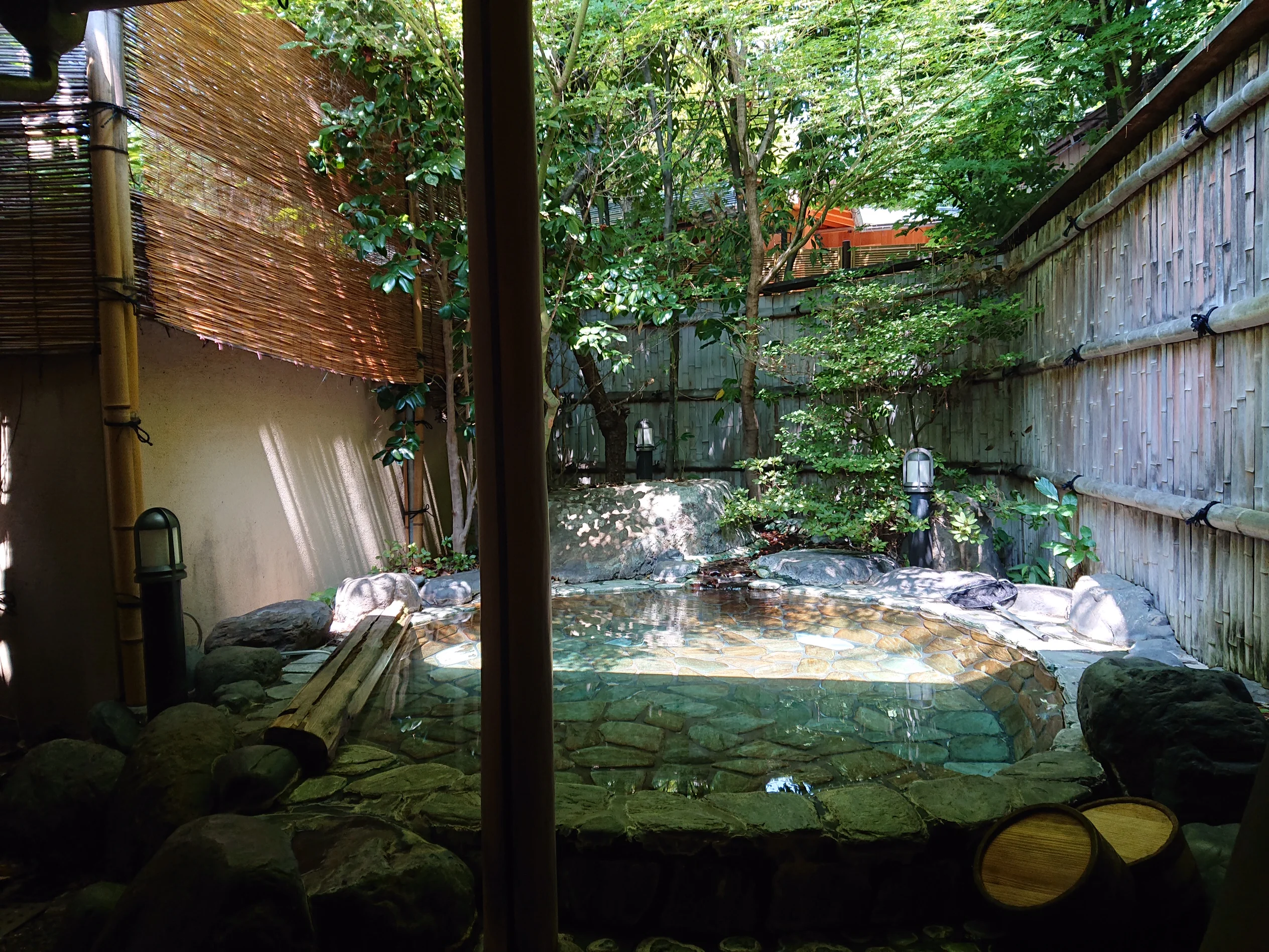 湯宿 和泉屋善兵衛