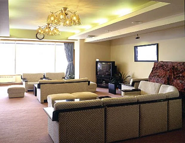 西発哺温泉ホテル