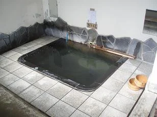 野沢温泉共同浴場 麻釜の湯