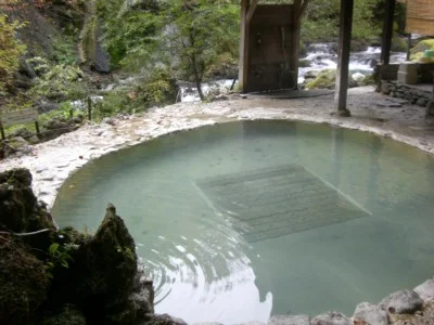 白骨温泉公共野天風呂
