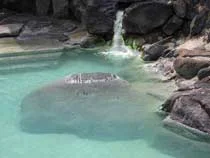 屋敷温泉湯元 秀清館