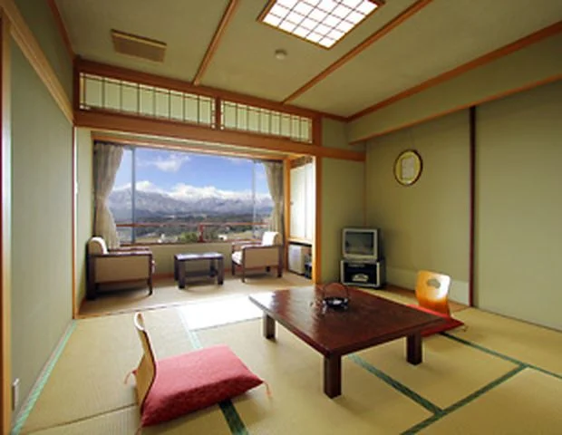 望岳荘