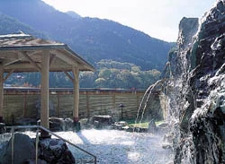 遠山温泉郷 かぐらの湯（休館中）