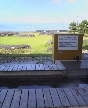 諏訪市湖畔公園足湯