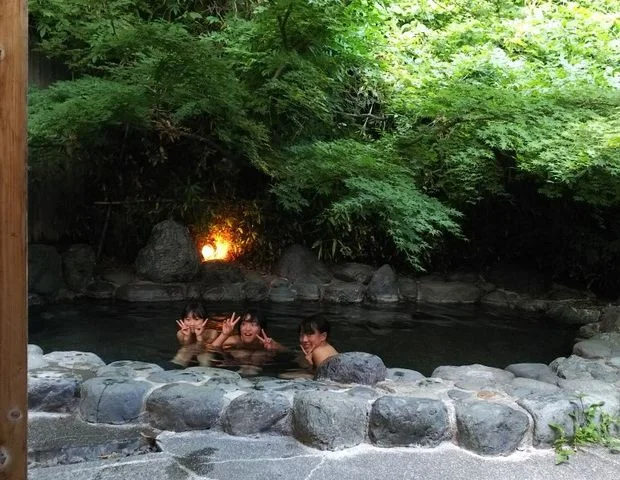 湯々庵 枇杷の湯（びわのゆ）