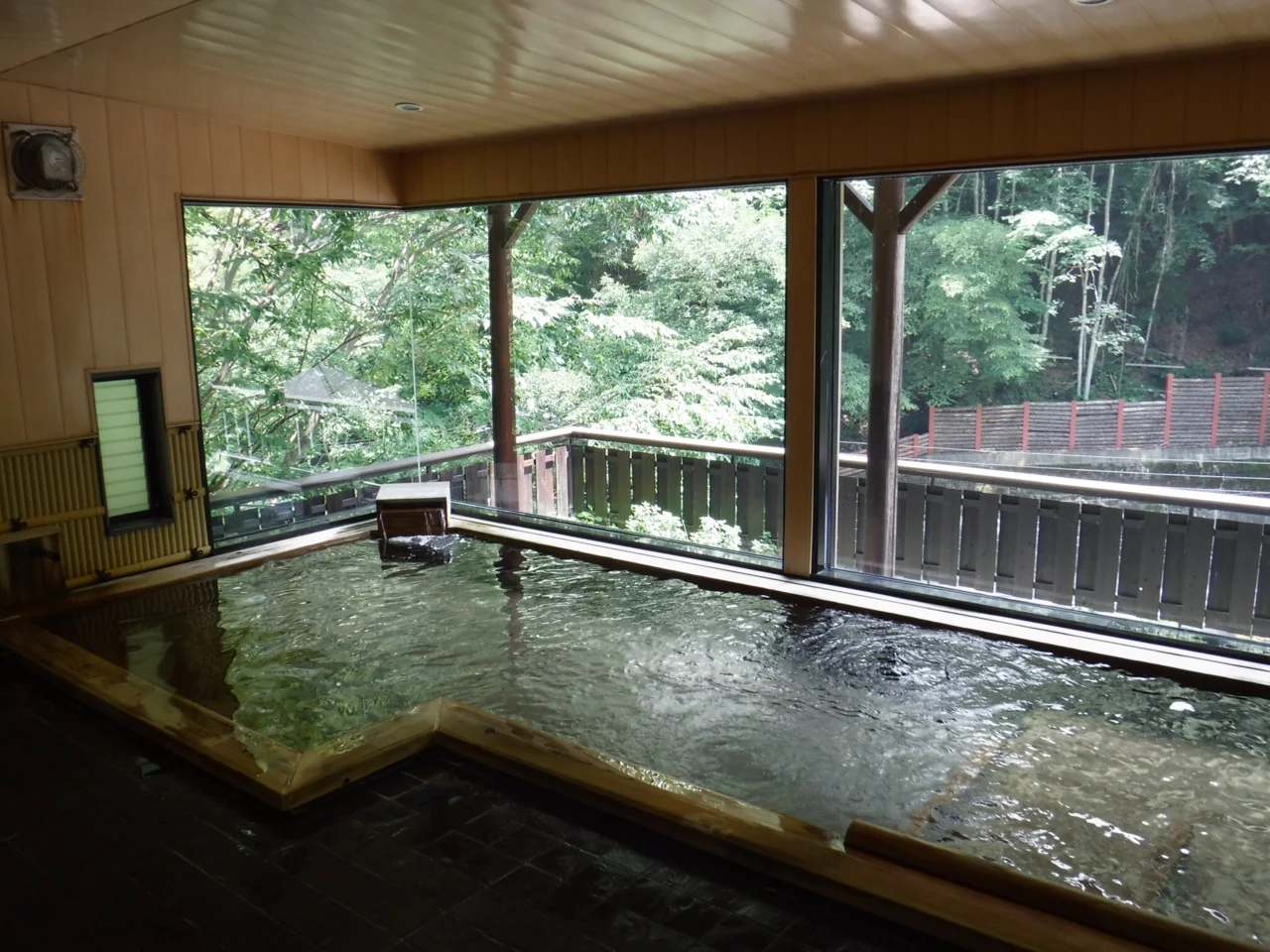 湯元山塩館