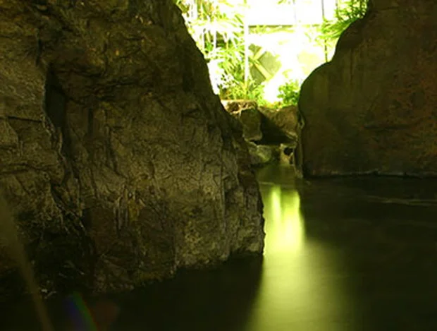 旅館笛吹川(ふえふきがわ)