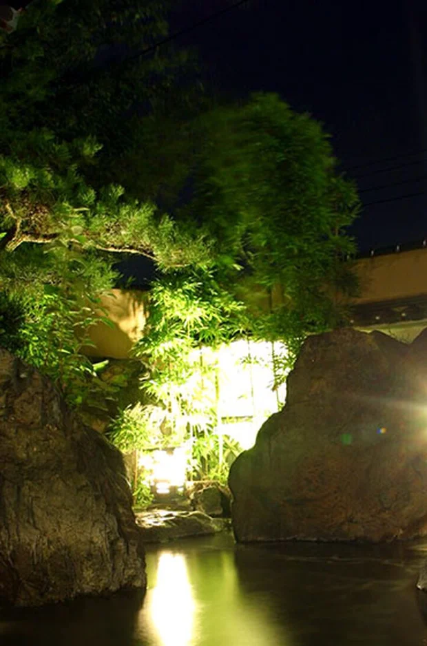 旅館笛吹川(ふえふきがわ)